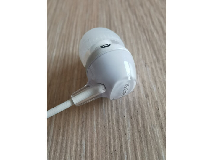 比较索尼mdr-ex15ap与JBL C100sl有啥区别？分享哪个好？