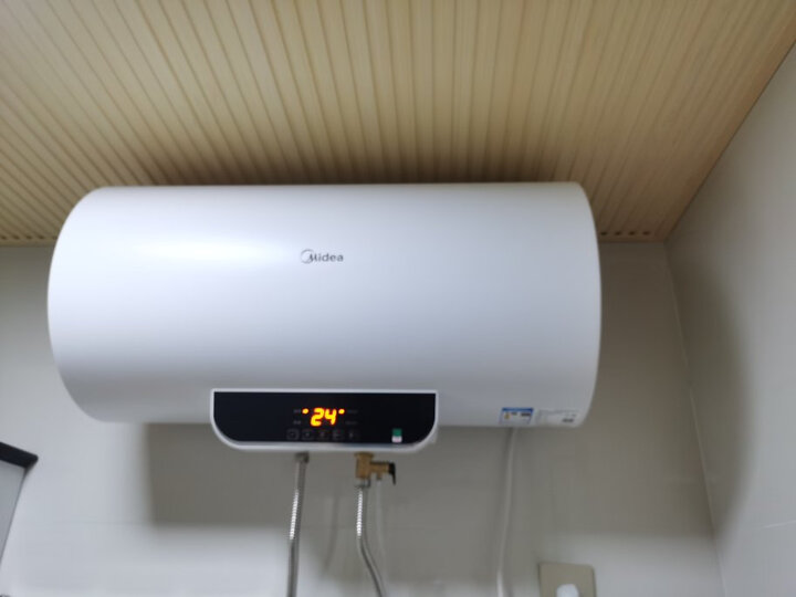 美的（Midea）2100W速热电热水器F60-15WB5(Y)怎么样？质量曝光不足点有哪些？ 首页推荐 第1张
