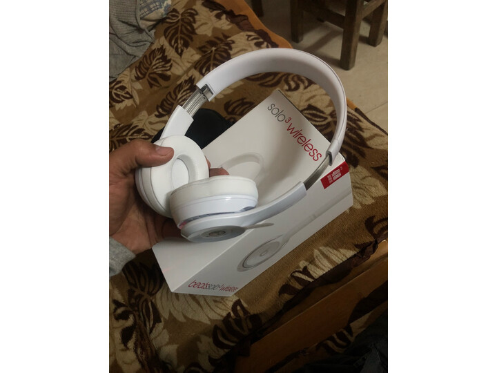 评测beatssolo3wireless和studio3区别有吗？入手哪个好？