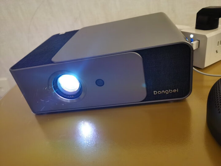 当贝d1和极米z6哪款好一些-当贝d1和极米z6哪款更值得入手一些_http://www.meifudie.com_好物_第11张