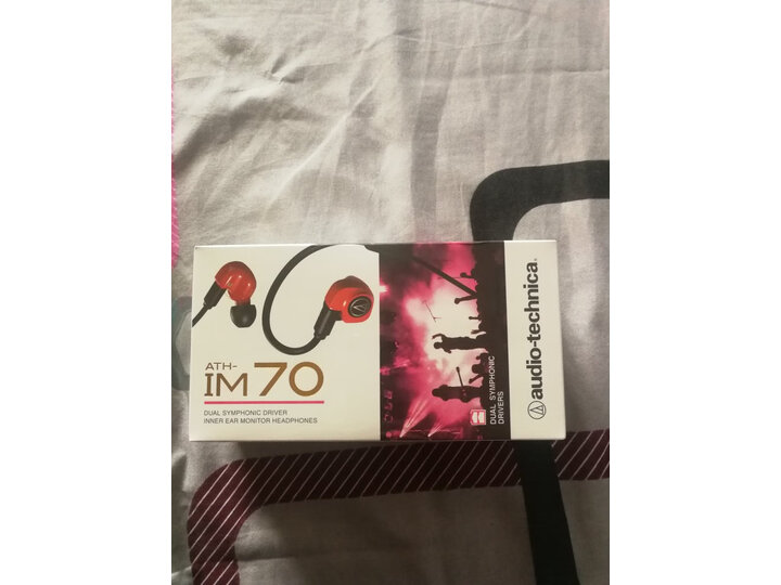 比拼铁三角ath-im70和铁三角ath-ls50is哪个好？反馈有区别吗？