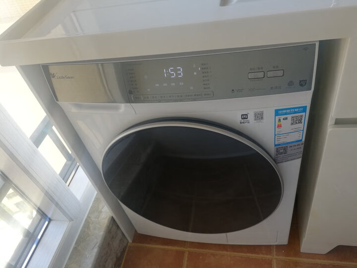对比小天鹅TD100V62WIAD5怎么样呢？使用解密好用吗？