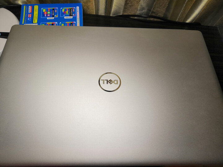 追踪用户了解戴尔xps15和灵越7590区别在哪?哪个好?全