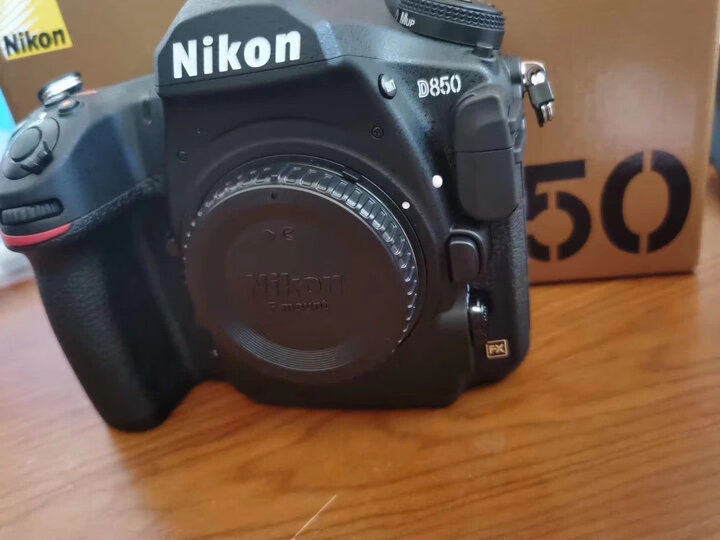 点评尼康d850和佳能5d4区别如何？感受哪个好？