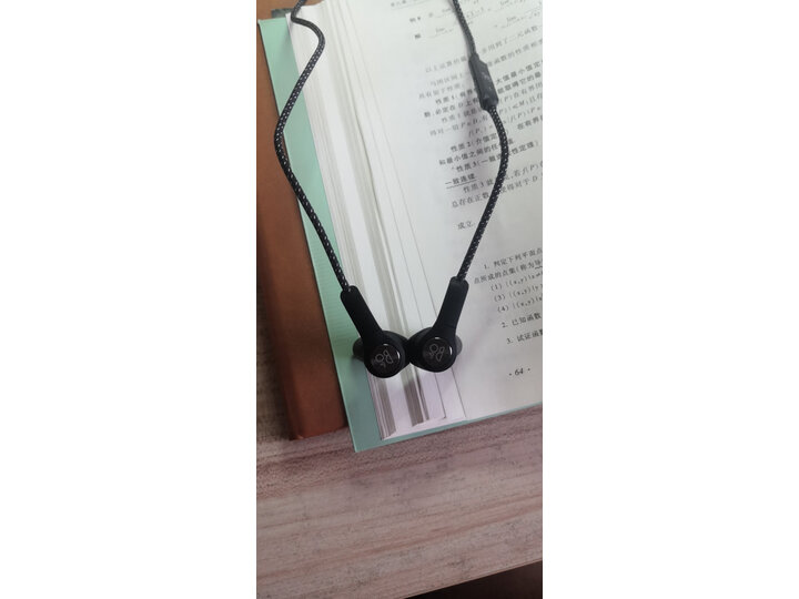 B&OB&O H5 白敬亭限量款怎么样-B&OB&O H5 白敬亭限量款功能和性价比解析_http://www.tuijianxing.com_好物_第9张