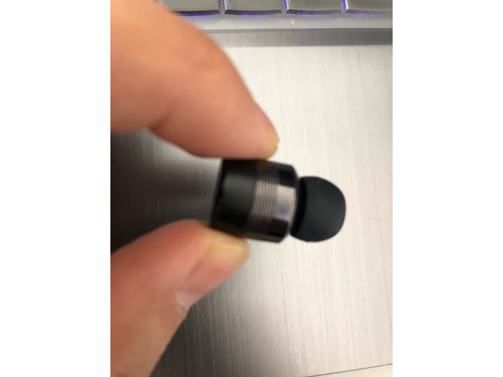 点评摩托罗拉vervebuds300与400区别大不大？剖析哪个好？