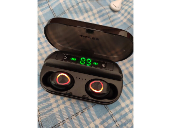 评价峰米wemax one和小米哪个好？感受有区别吗？