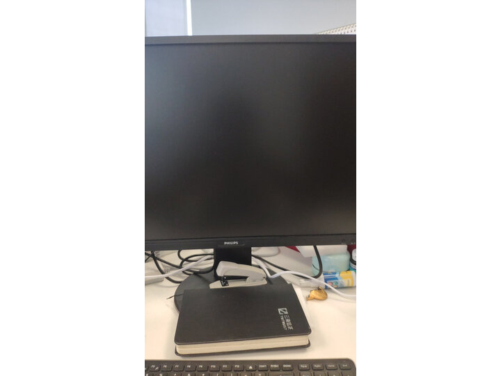 讨论飞利浦272b7qpjeb和戴尔u2717d哪个好？对比有啥区别？