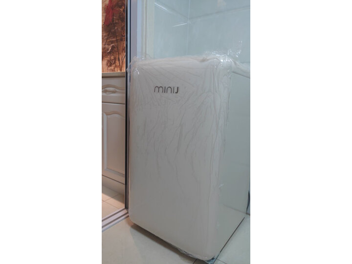 小吉（MINIJ）复古迷你单门风冷无霜化妆品护肤小冰箱BD-100P F1怎么样？为什么爆款，评价那么高？ 首页推荐 第9张