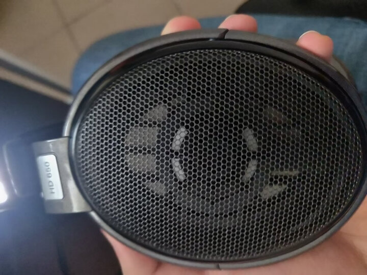 纠结森海塞尔hd660s和650哪个好？详解有啥区别？
