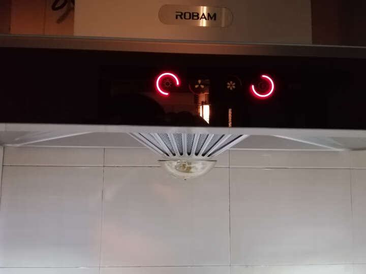 使用老板8325烟灶套装怎么样呢？内幕解密好不好用？