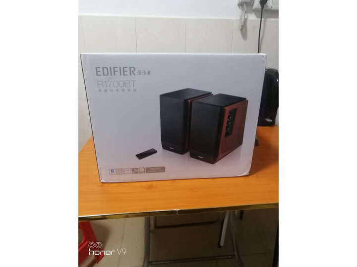 详细评测漫步者r1700bt和惠威d1010哪个好？反馈各个型号有什么区