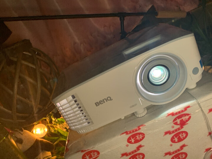 曝光明基i705和w1120对比评测哪个好？使用功能有什么区别？