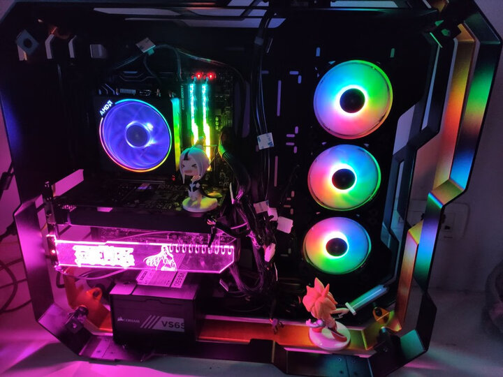 剖析amdr73700x和i79700k功能有什么区别？比拼哪个好？