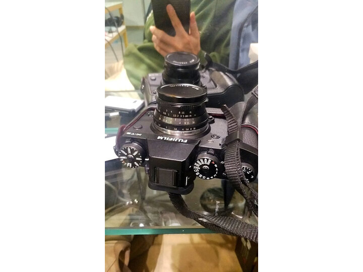 解析富士xh1和xt30哪个好？谈谈区别大不大？