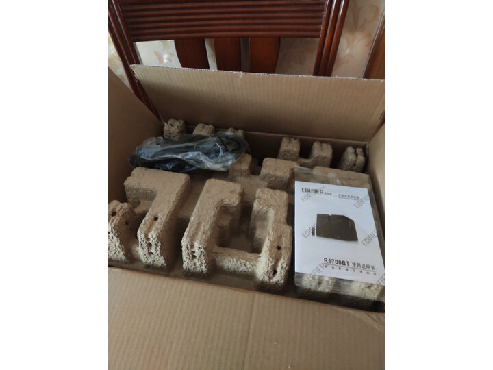 讨论麦博fc280和漫步者r2000db哪个好？对比有什么区别