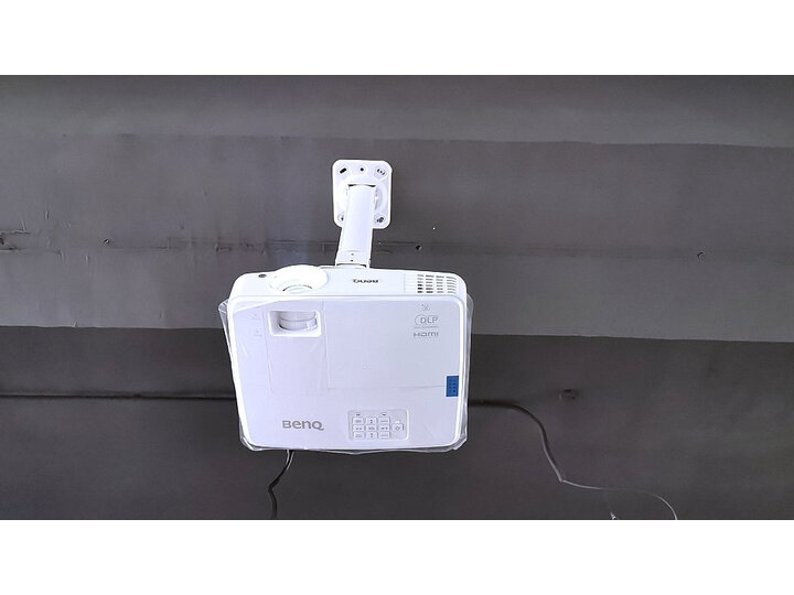 明基（BenQ）ED933 投影仪 投影机怎么样？官方媒体优缺点评测详解 首页推荐 第10张