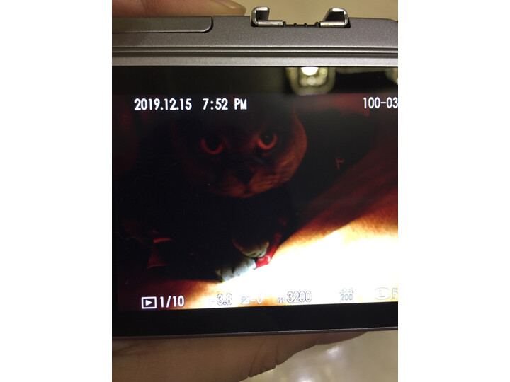 解密雷蛇蝰蛇2000和6400哪个好？评测区别是什么