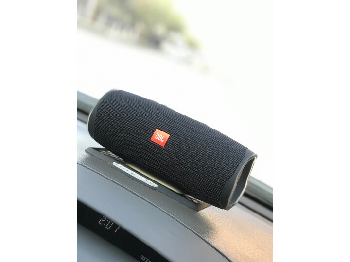 评测jbl charge4和Xtreme哪个好？入手有啥区别？