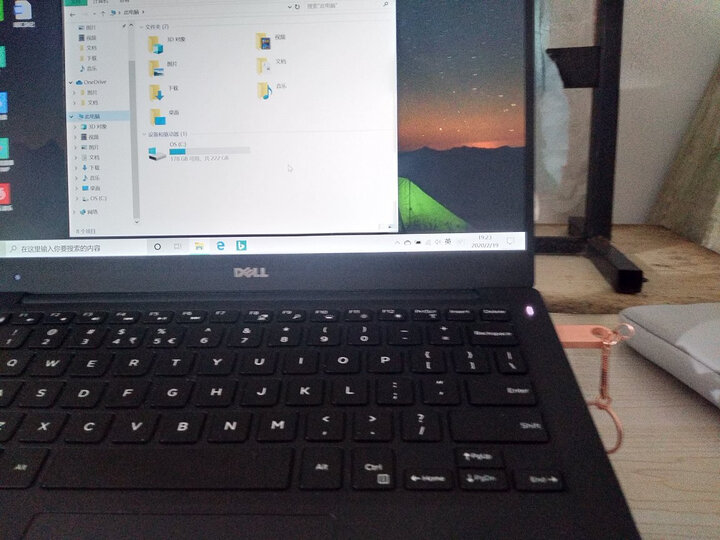 戴尔xps13和xps15区别哪个好用点-戴尔xps13和xps15区别深度对比_http://www.tuijianxing.com_好物_第5张