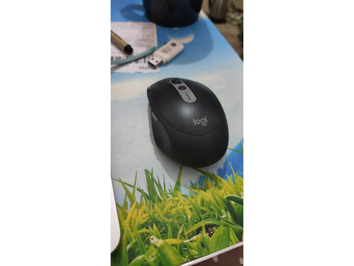 对比罗技m590和m585哪个好？分析区别是什么？