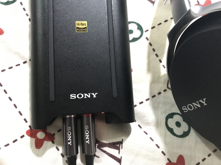 详解飞傲q5s和索尼pha3哪个好？评价功能有什么区别？
