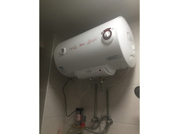 美的（Midea）50升2000W速热电热水器F50-15GA1（H）怎么样？解析质量优缺点，不看后悔 首页推荐 第8张
