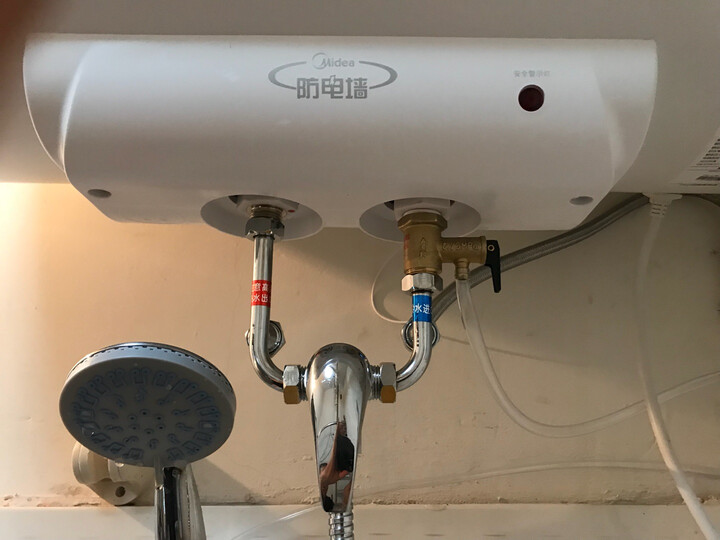 美的（Midea）2100W大功率电热水器F50-21WA1怎么样，性能同款比较评测揭秘 首页推荐 第10张