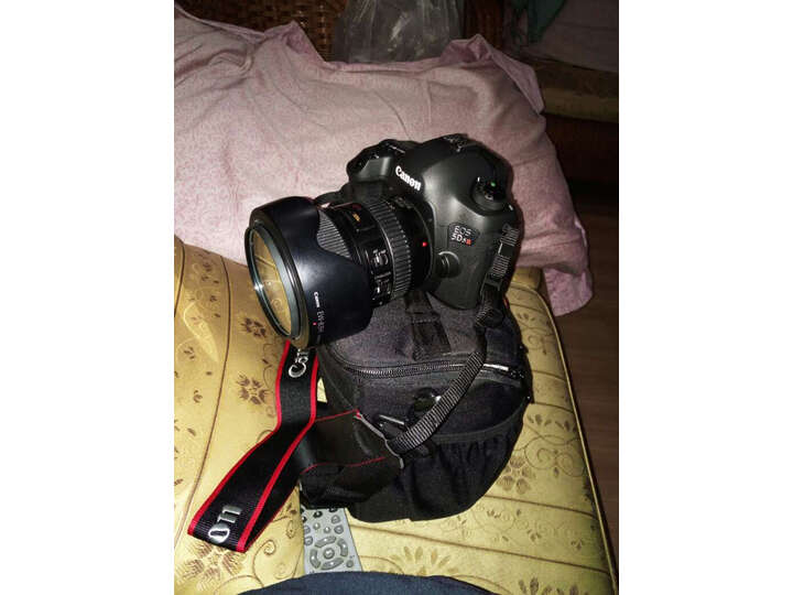 说说佳能eos5dsr和5Dmark 4有什么区别？测评哪个好？