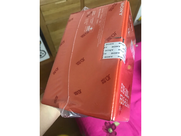 索尼E 18-200mm F3.5-6.3 OSS LE APS-C画幅远摄变焦微单相机镜头怎么样【猛戳分享】质量内幕详情 首页推荐 第9张