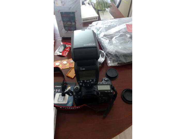 剖析佳能eos 5ds与5dsr区别是什么？解析哪个好？