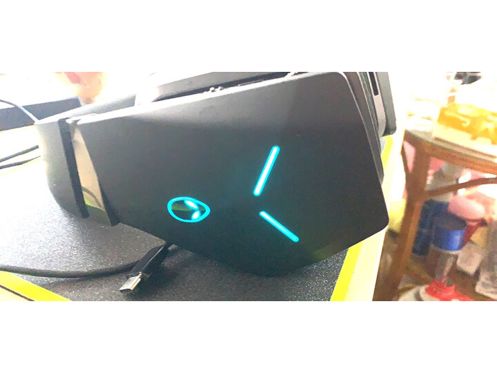 评测外星人aw988和罗技g933哪个好？入手区别大不大？