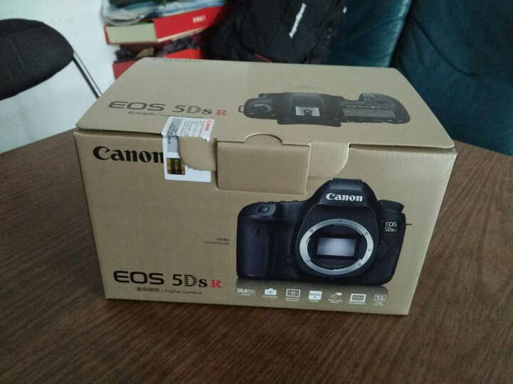 说说佳能eos5dsr和5Dmark 4有什么区别？测评哪个好？