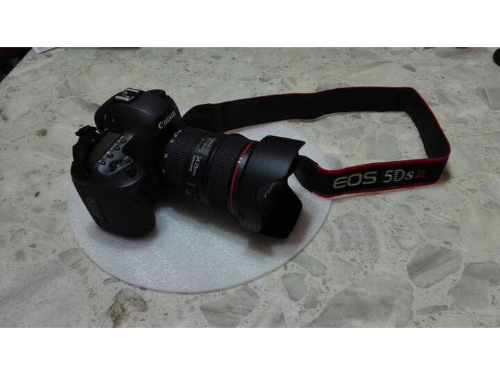 剖析佳能eos 5ds与5dsr区别是什么？解析哪个好？