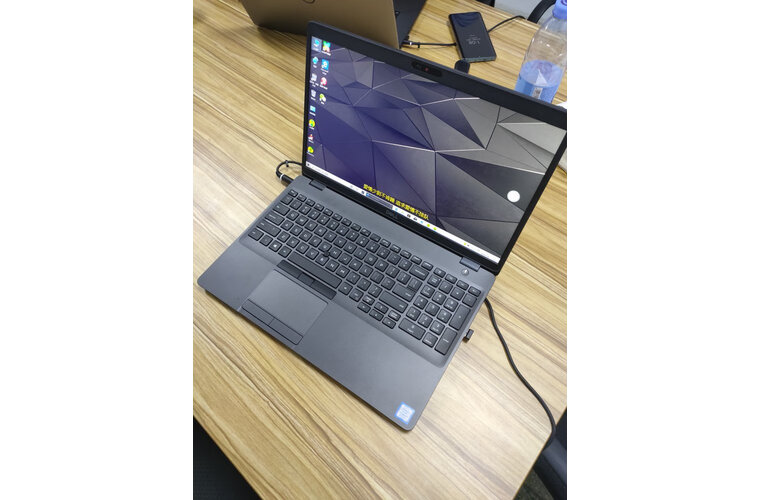 戴尔(dell)precision3540领航版15.6英寸移动图形工作