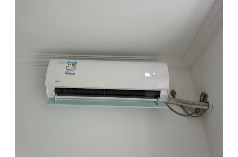 【内幕剖析】美的风酷和极酷哪个好？哪个值得入手？老司机揭秘测评