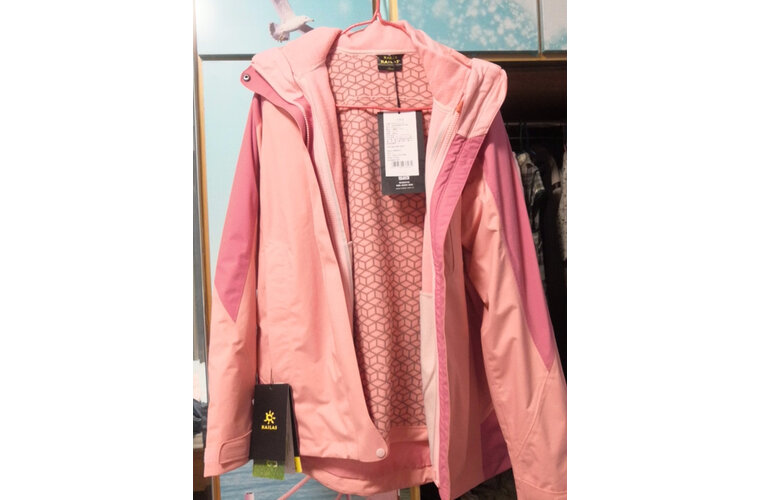 【深度剖析】凯乐石冲锋衣和探路者哪家好?哪个档次高?老司机揭秘评测如何 【深度剖析】凯乐石冲锋衣和探路者哪家好?哪个档次高?老司机揭秘评测如何