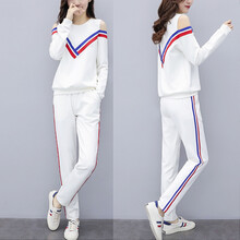 寬松毛呢闊腿褲，穿出你的少女心