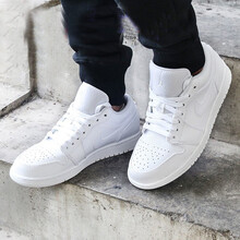 耐克（NIKE）籃球鞋553558-111 