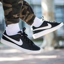 耐克（NIKE）板鞋749747-010/熱賣款 