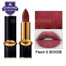 滋潤唇膏，塑造迷人小臉