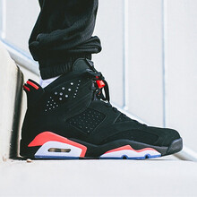 耐克（NIKE）籃球鞋384664-060（黑紅復(fù)刻預(yù)售2.18發(fā)） 40