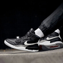 耐克（NIKE）籃球鞋黑水泥AT4040-001/AV3922-001 