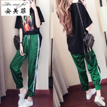 時(shí)尚條紋連衣裙，穿出優(yōu)雅氣質(zhì)范