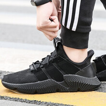 阿迪達(dá)斯（Adidas）跑步鞋BD7827 