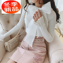 甜美小心機(jī)，高領(lǐng)毛衣打造少女風(fēng)