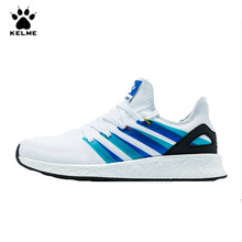 KELME跑步鞋白色 