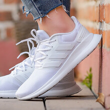 阿迪達斯（adidas）跑步鞋F(xiàn)36215/純白跑鞋 