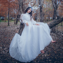 口袋復(fù)古女禮服