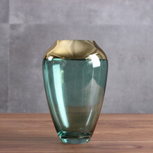 選玻璃花瓶，讓你的家不再單調